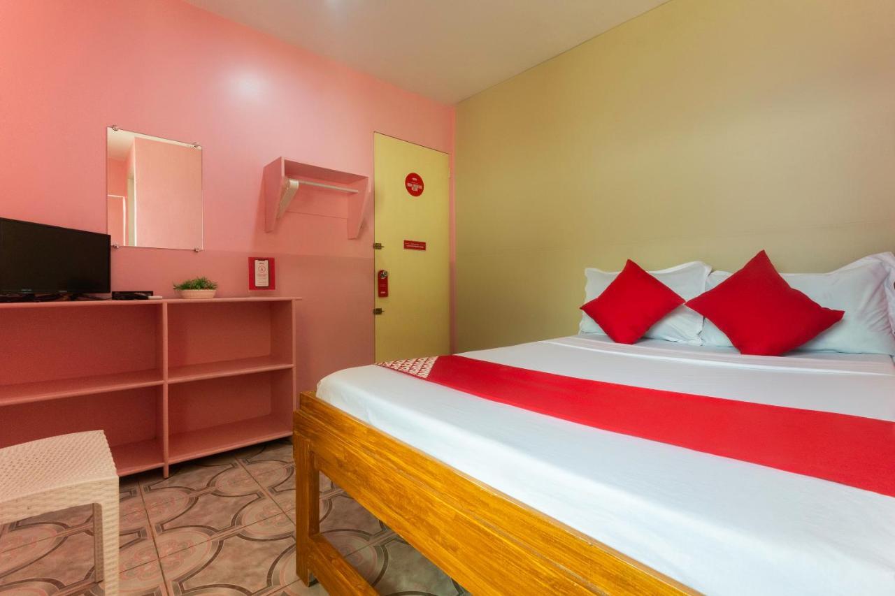 Oyo 449 Sunrise 888 Hotell Oslob Eksteriør bilde